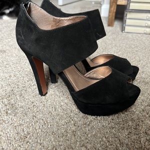 BCBG black heels